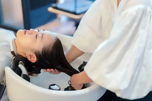 すすぎ・シャンプー・マッサージ・ブロー(ドライ)